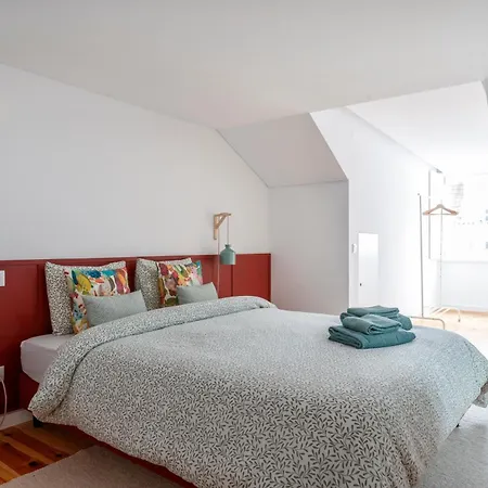 Charming Chiado 3* Лиссабон