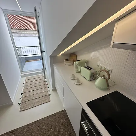 Charming Chiado 3* Лиссабон